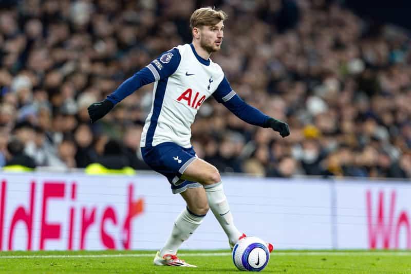 记者：维尔纳今夏无法加盟纽约红牛，他在莱比锡将被边缘化